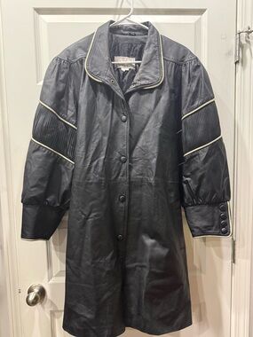 CBO New York Women's Plus Black Leather Button-Front Jacket with Cream Piping 1X